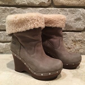 UGG CARNAGIE STYLE 1001317W/CHRC